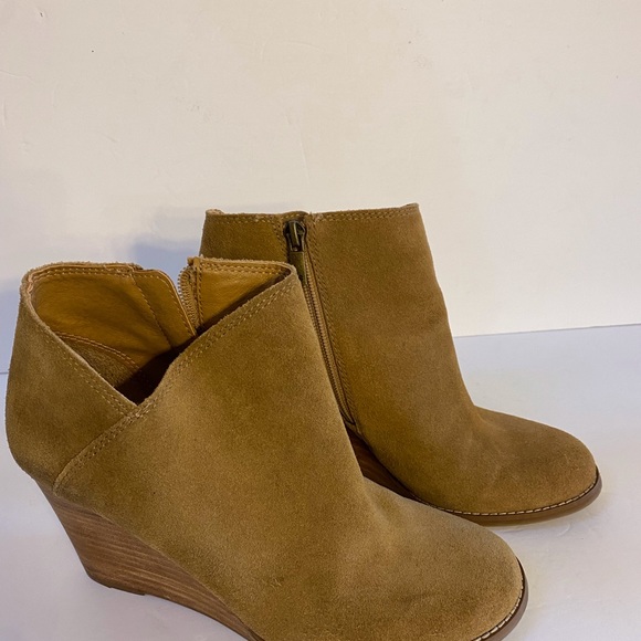 Lucky Brand Tan Suede Wedge Ankle Boot - Picture 3 of 6